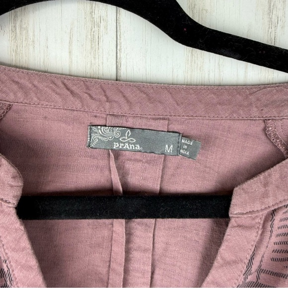 Prana purple v button front blouse Medium - Picture 2 of 7